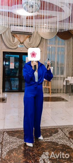 Костюм женский