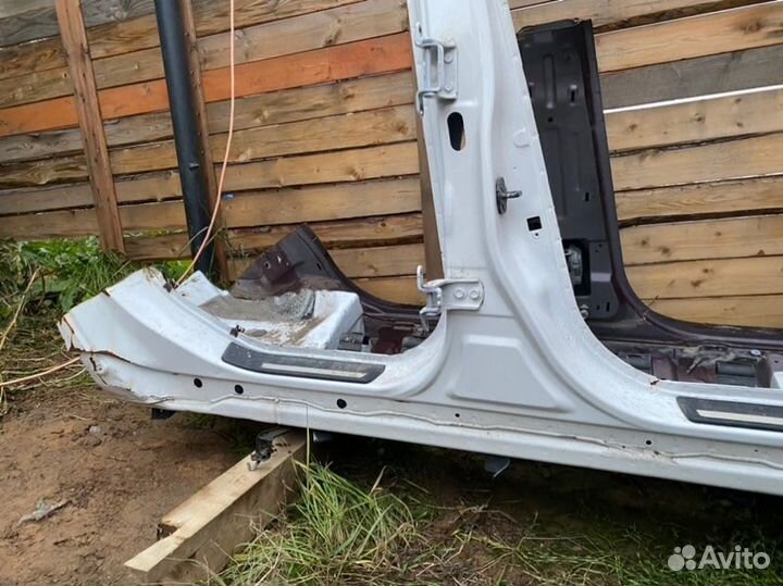 Порог кузовной правый Nissan Teana L33 VQ35DE