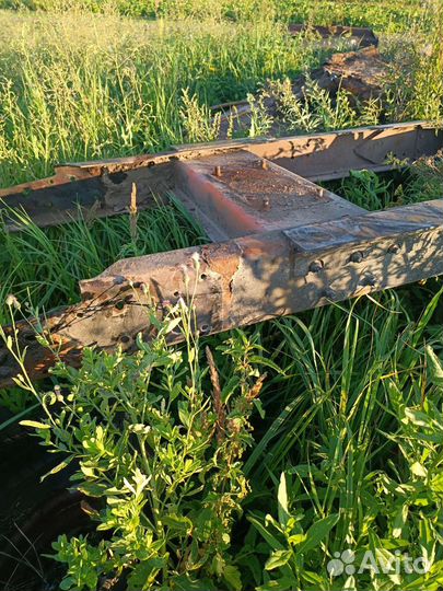 Подрамник от камаза 55111