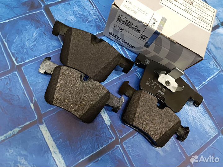 Тормозные колодки BMW F23 F33 F36