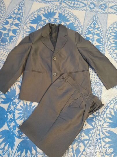 Костюм парадный