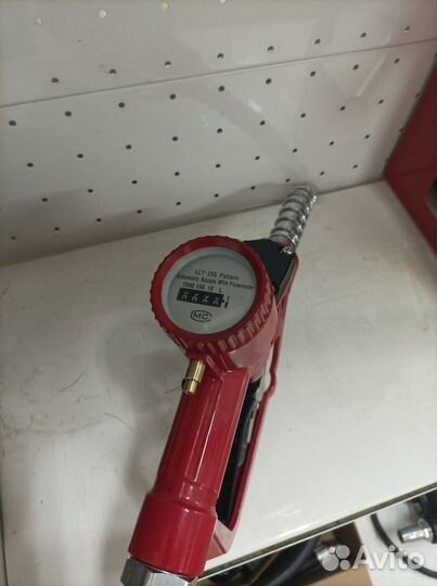 Пистолет заправочный со счетчиком и отсечкой