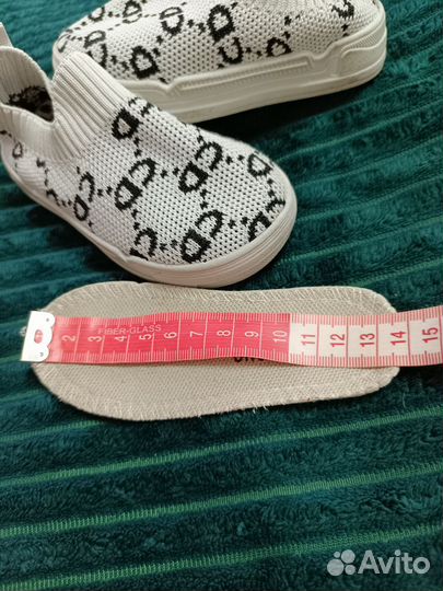 Кроссовки детские