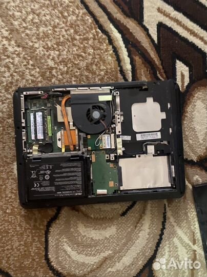 Ноутбук asus