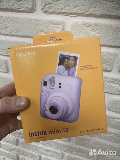 Фотоаппарат моментальной печати Instax Mini 12