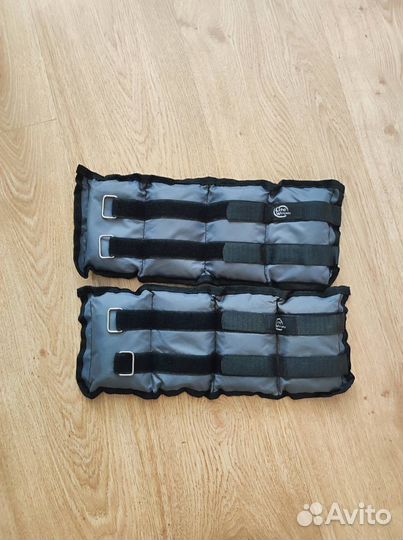 Утяжелители для ног 1 кг