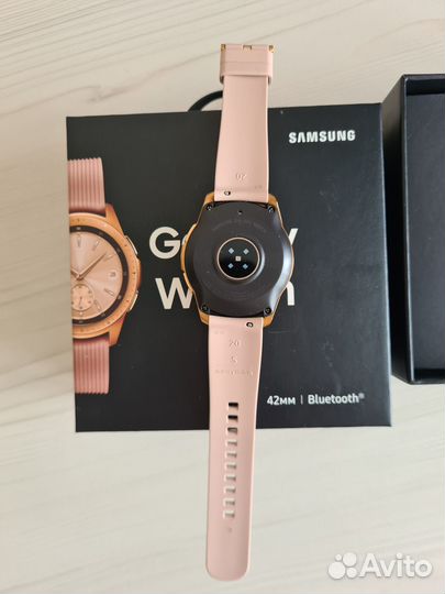 Часы женские Samsung galaxy watch