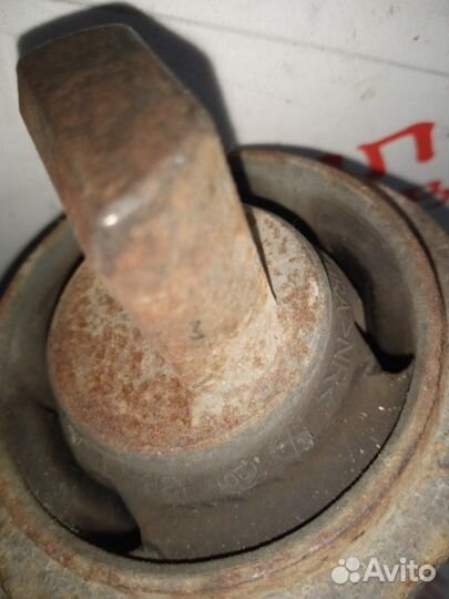 Рычаг подвески нижний передний Volvo Xc90 B5254T2