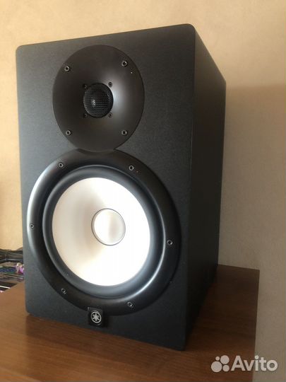 Колонки студийные hs8 yamaha