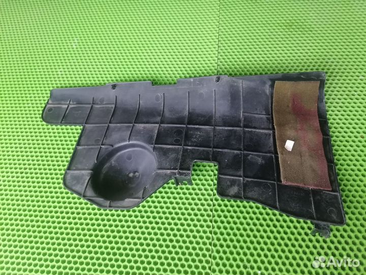 Накладка под бардачек Митсубиси Галант 8