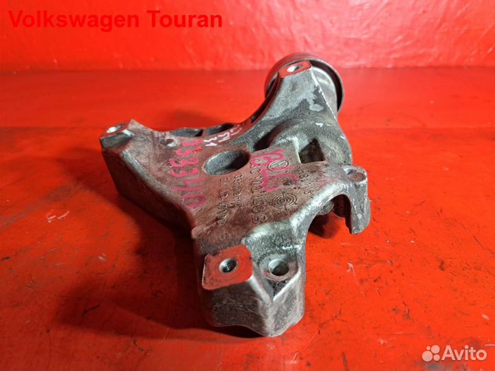 Кронштейн компрессора кондиционера BLG Volkswagen