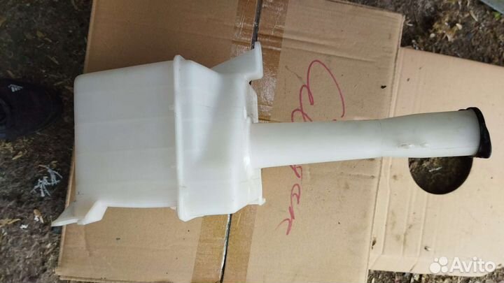 Бачок омывателя лобового стекла Hyundai