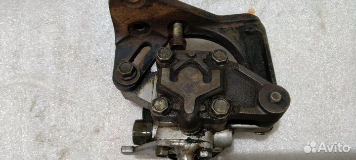 Насос гура Hyundai Coupe RD G4GR 1.6 1996
