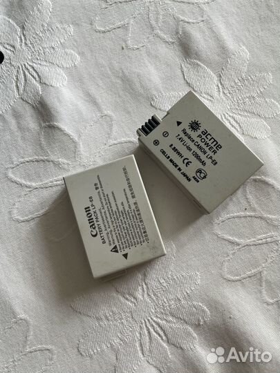 Canon EOS 550D с объективом EFS 18-200mm