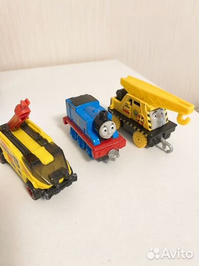 Томас и его друзья