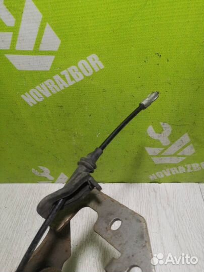 Рычаг стояночного тормоза Форд Фокус 2