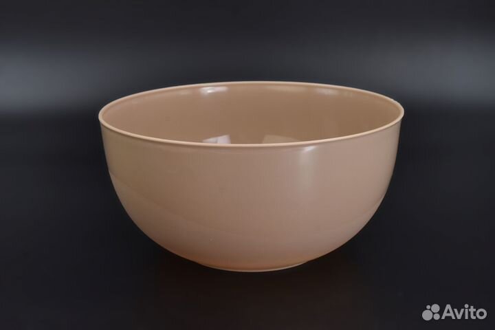 Салатник с крышкой Plast Team 