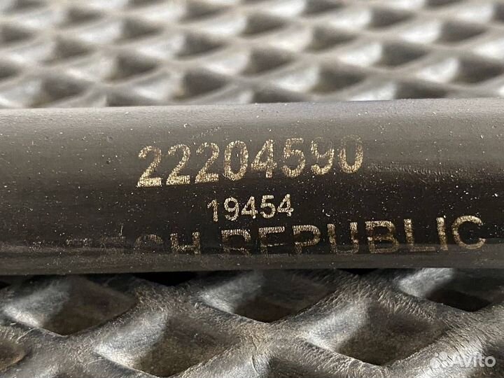 Шланг Volvo FH4 22204590