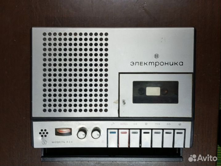 Кассетный магнитофон электроника СССР