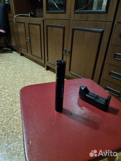 Зеленая лазерная указка