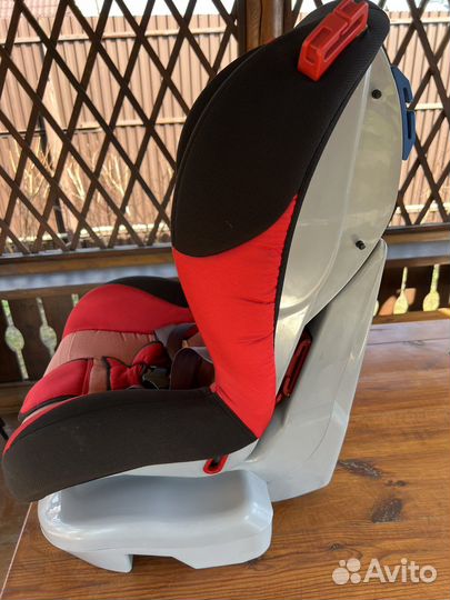 Продам детское авто кресло