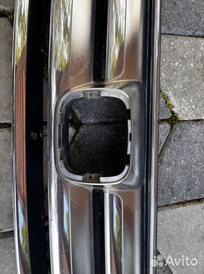 Решетка радиатора CR-V