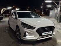 Hyundai Sonata 2.0 AT, 2019, 99 000 км, с пробегом, цена 2 125 000 руб.