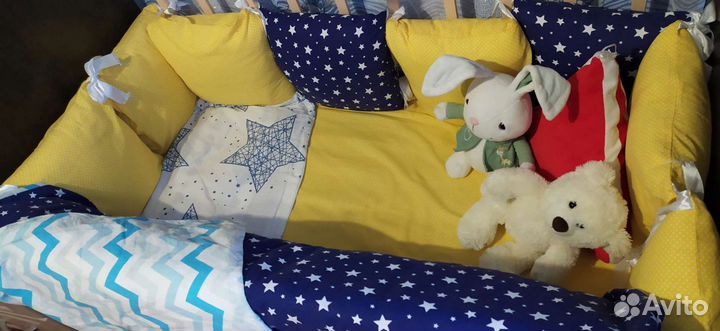 Бортики и комплекты постельного белья для малышей