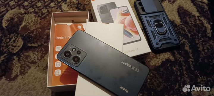 Мобильные телефоны