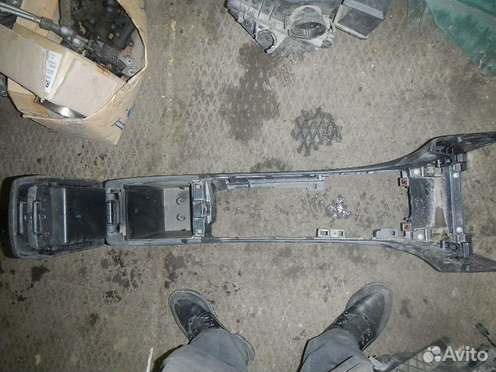 Подлокотник Mazda Mazda3/Mazda3 MPS