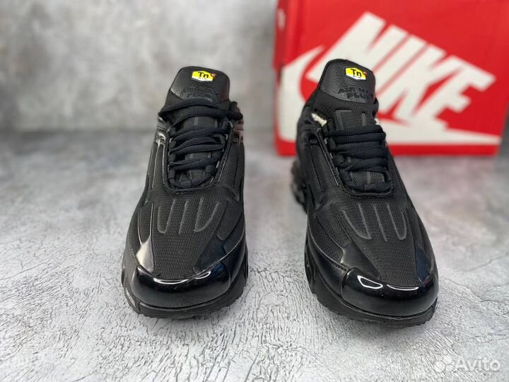 Кроссовки nike air max tn plus зимние 41 размер