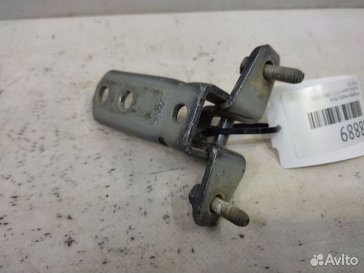 Петля двери передняя правая Mitsubishi Lancer 9 CS