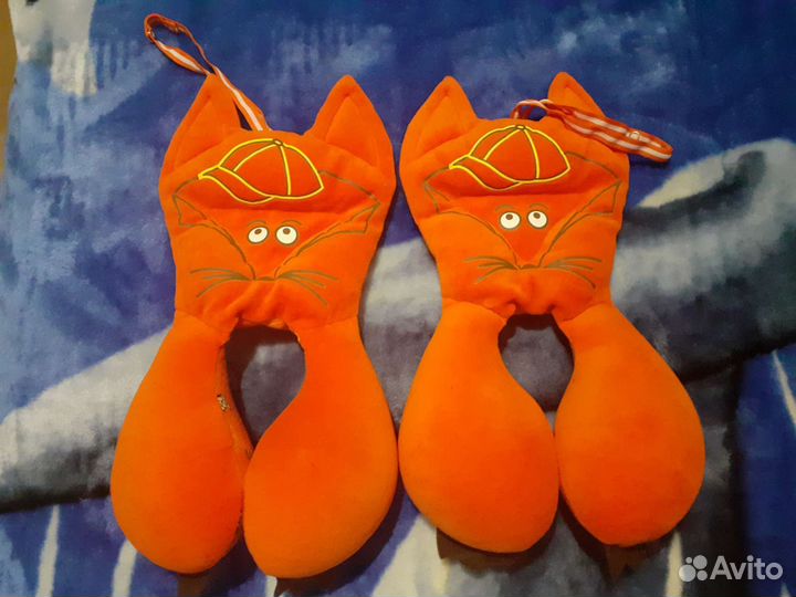 Подушка-подголовник в машину