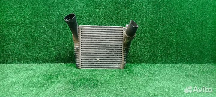 Интеркулер порше каен 955 туарег правый левый