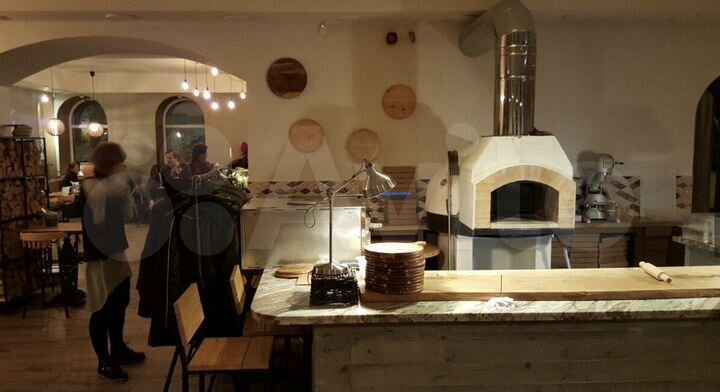 Аренда ресторана на Петроградской с парковкой