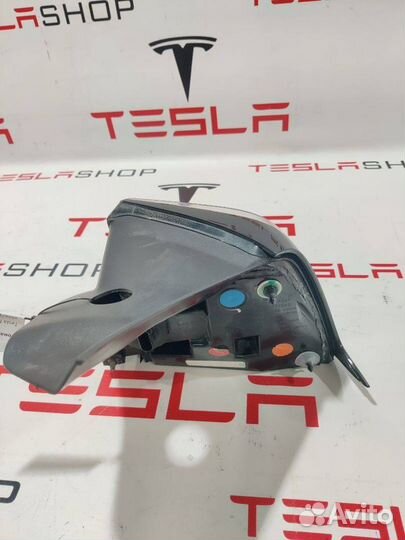 Фонарь задний левый Tesla Model 3 2019