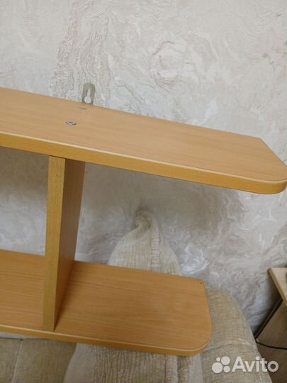 Полка книжная настенная