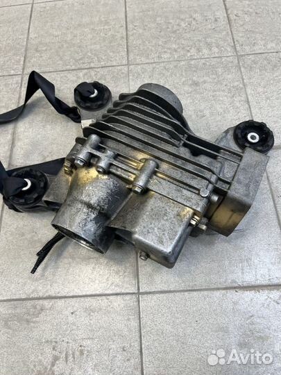 Задний редуктор