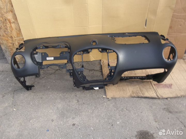 Nissan Juke (Ниссан Жук) торпеда панель