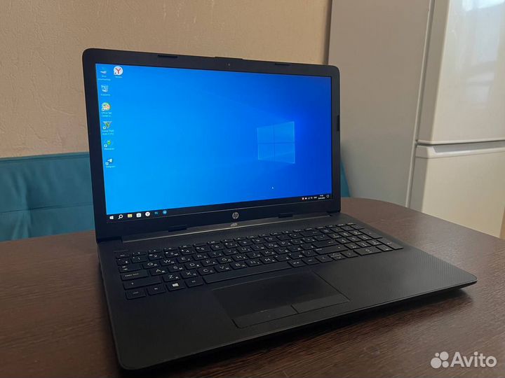 Ноутбук HP AMD 300U / 8gb озу / SSD+HDD