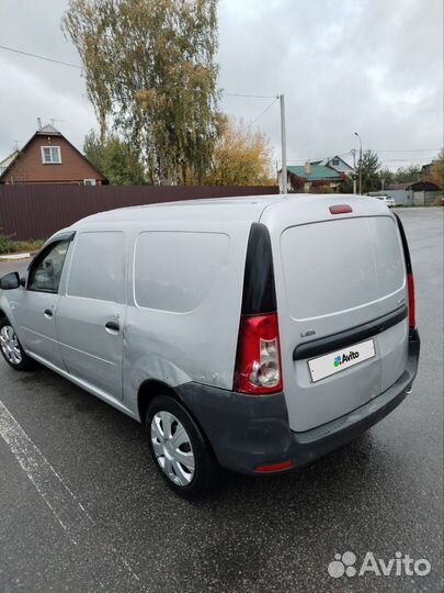 LADA Largus 1.6 МТ, 2013, 299 924 км