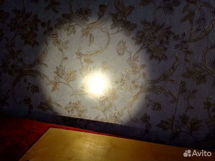 Фонарик светодиодный аккумуляторный