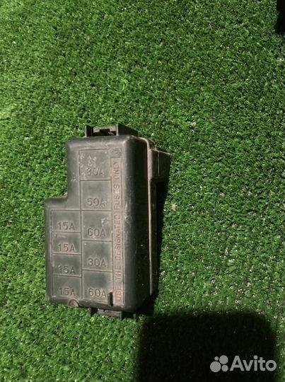 Блок предохранителей Сузуки гранд Витара 2