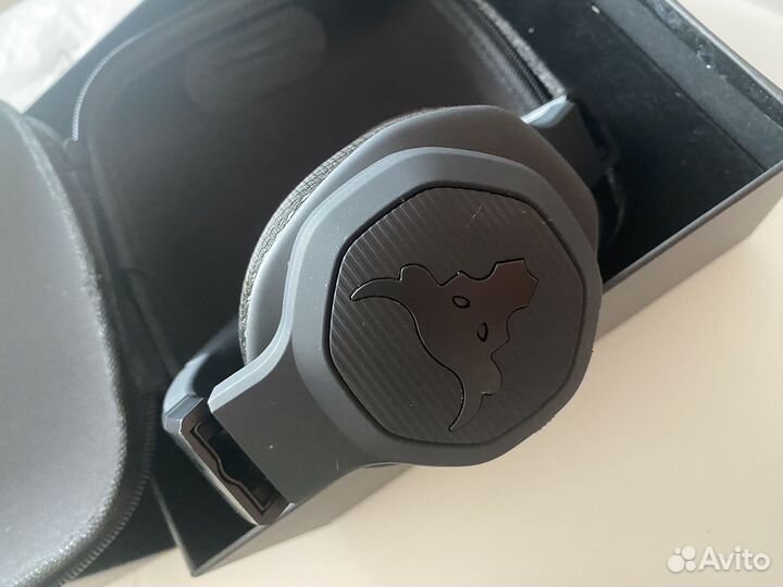 Беспроводные наушники jbl under armour