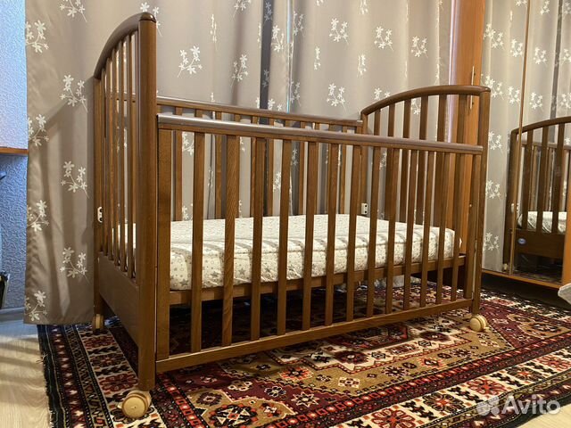 Кроватка детская
