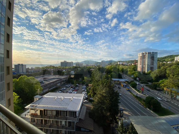 2-к. квартира, 60 м², 10/17 эт.