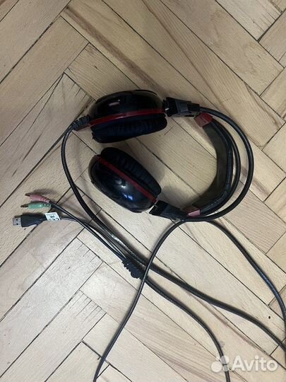 Игровые наушники