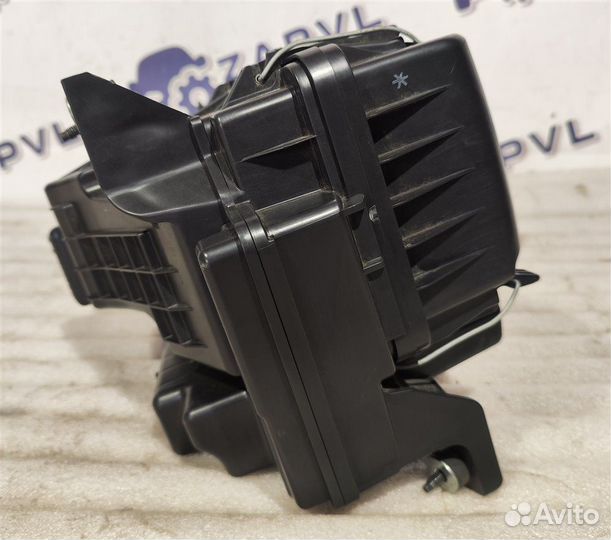 Корпус воздушного фильтра Honda Vezel RU1 L15B