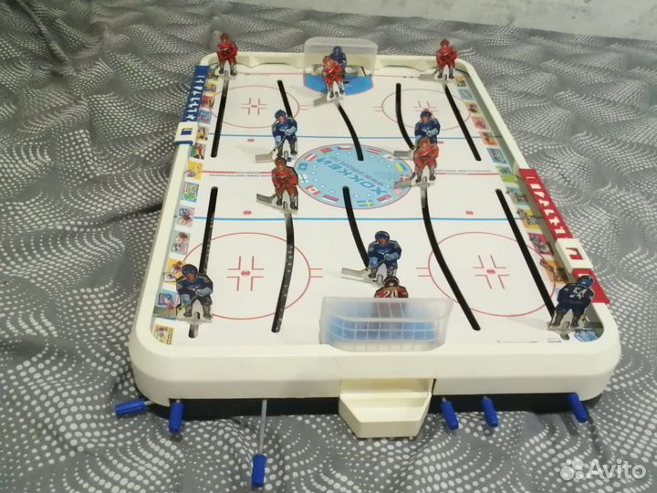 Настольный хоккей