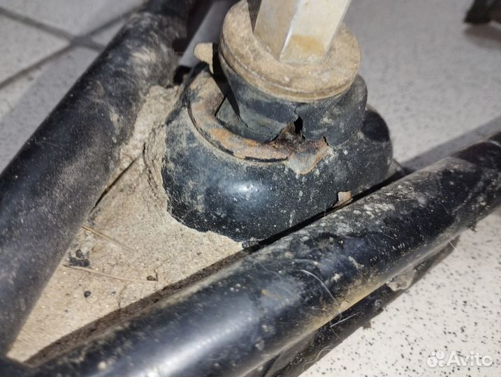 Рычаг задний верхний Polaris sportsman forest 500